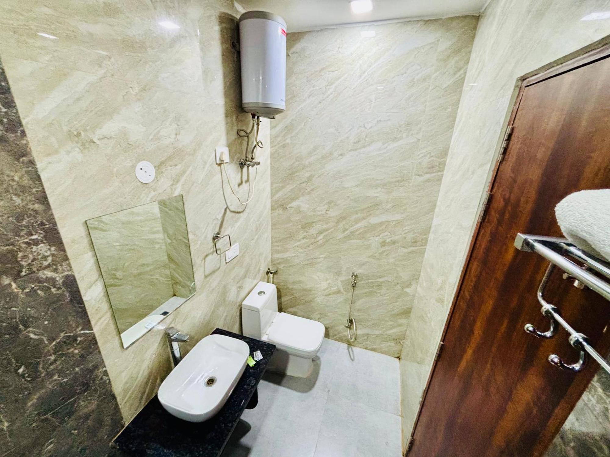 White Town - Agra Homestay *